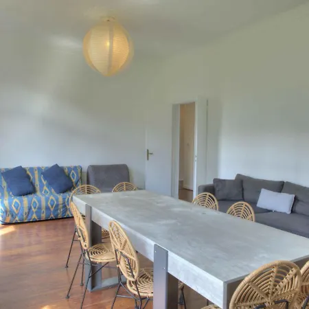 De Caractere Avenue Du Prado 4 Apartment *